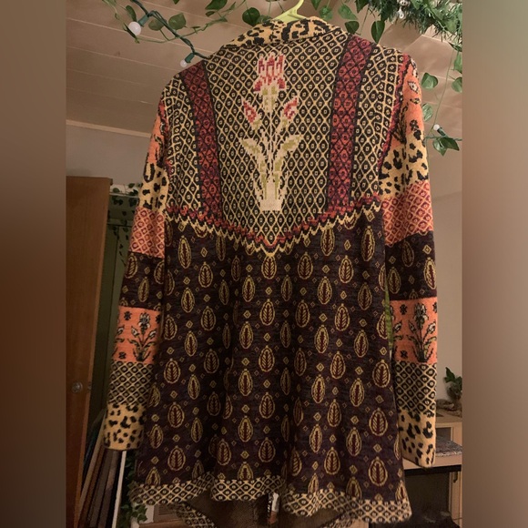 Vintage Cardigan - Picture 2 of 4